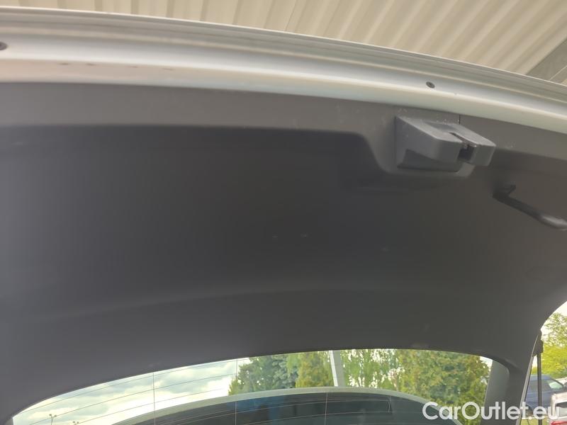  Skoda  Octavia  Combi (NX3)(2020) Oct.Combi 2.0TDI 85 Ambition #8