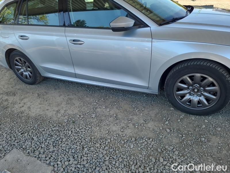  Skoda  Octavia  Combi (NX3)(2020) Oct.Combi 2.0TDI 85 Ambition #17