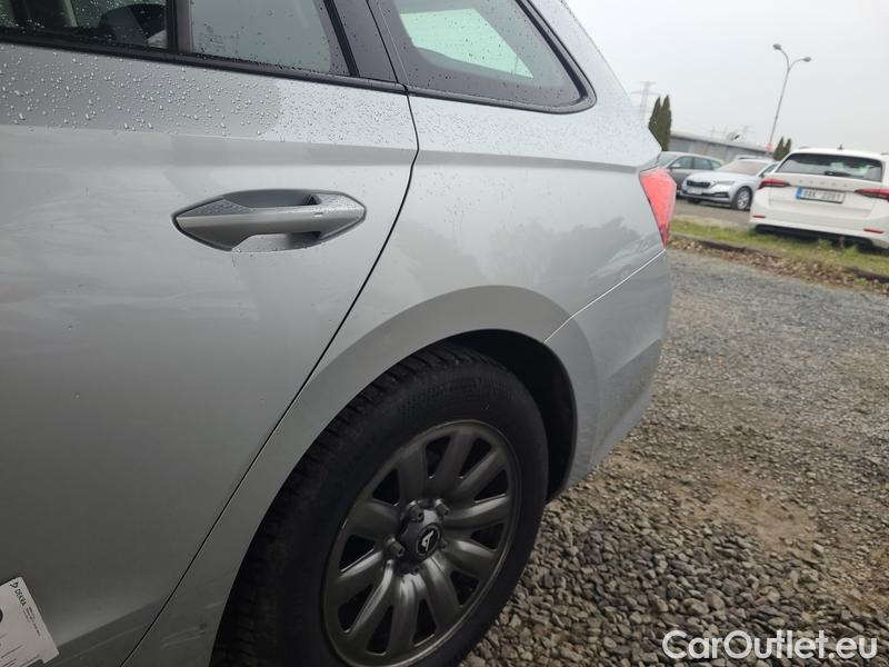  Skoda  Octavia  Combi (NX3)(2020) Oct.Combi 2.0TDI 85 Ambition #10