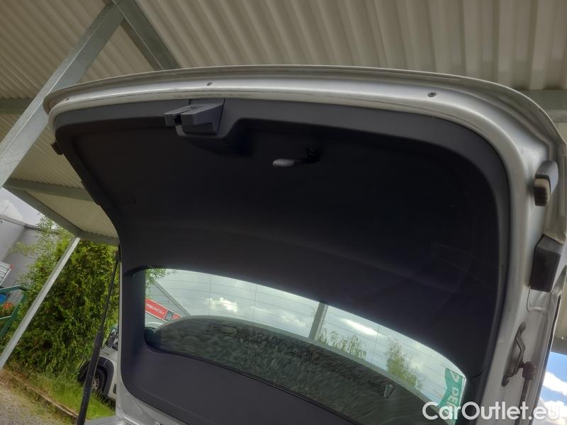 Skoda  Octavia  Combi (NX3)(2020) Oct.Combi 2.0TDI 85 Ambition #13