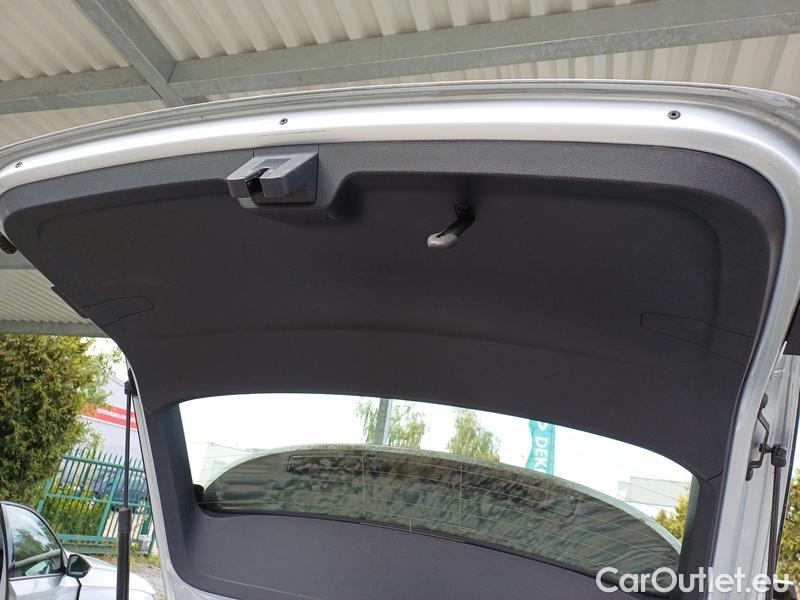  Skoda  Octavia  Combi (NX3)(2020) Oct.Combi 2.0TDI 85 Ambition #14