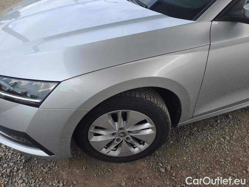  Skoda  Octavia  Combi (NX3)(2020) Oct.Combi 2.0TDI 85 Ambition #4