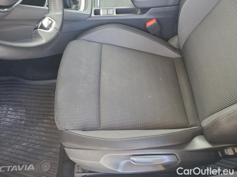  Skoda  Octavia  Combi (NX3)(2020) Oct.Combi 2.0TDI 85 Ambition #12
