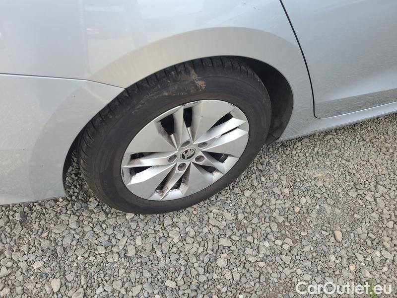  Skoda  Octavia  Combi (NX3)(2020) Oct.Combi 2.0TDI 85 Ambition #12