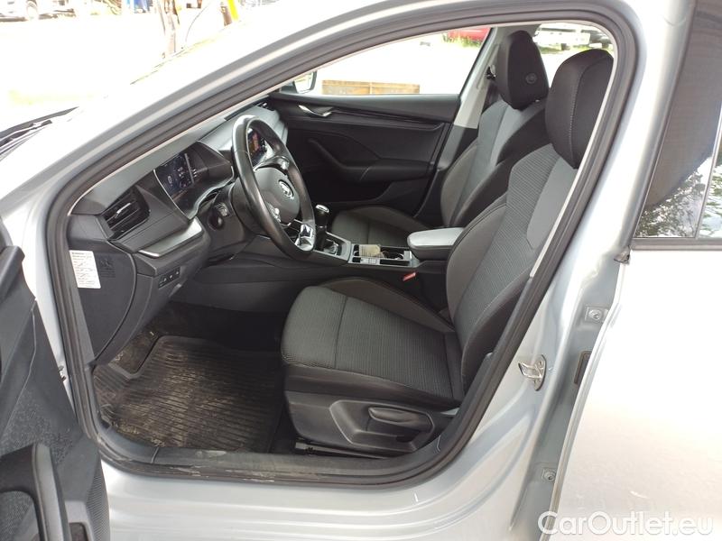  Skoda  Octavia  Combi (NX3)(2020) Oct.Combi 2.0TDI 85 Ambition #10
