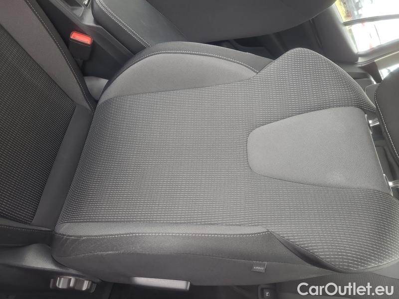  Skoda  Octavia  Combi (NX3)(2020) Oct.Combi 2.0TDI 85 Ambition #6