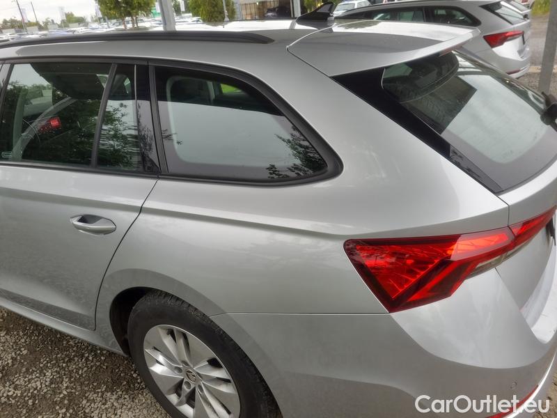  Skoda  Octavia  Combi (NX3)(2020) Oct.Combi 2.0TDI 85 Ambition #8
