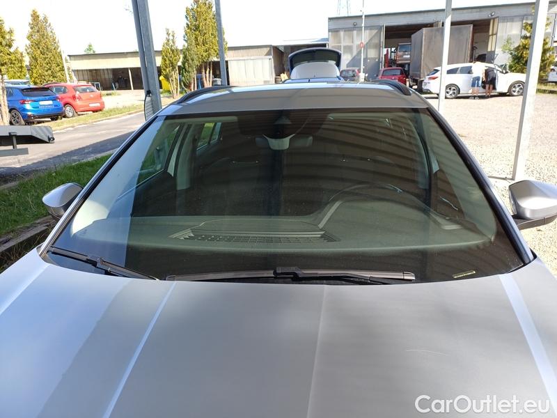  Skoda  Octavia  Combi (NX3)(2020) Oct.Combi 2.0TDI 85 Ambition #1