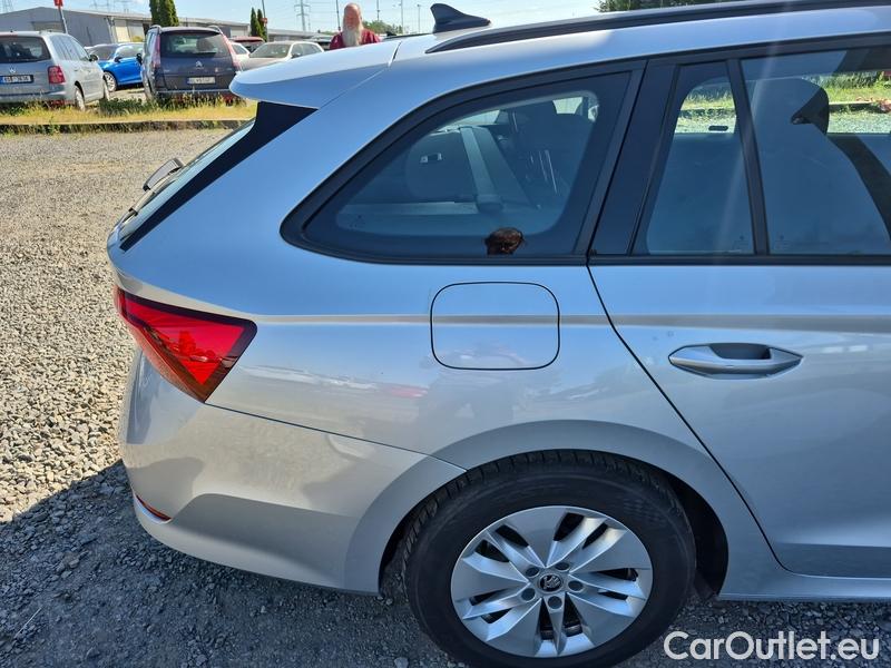  Skoda  Octavia  Combi (NX3)(2020) Oct.Combi 2.0TDI 85 Ambition #13