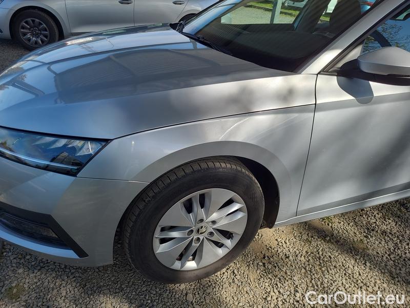  Skoda  Octavia  Combi (NX3)(2020) Oct.Combi 2.0TDI 85 Ambition #4