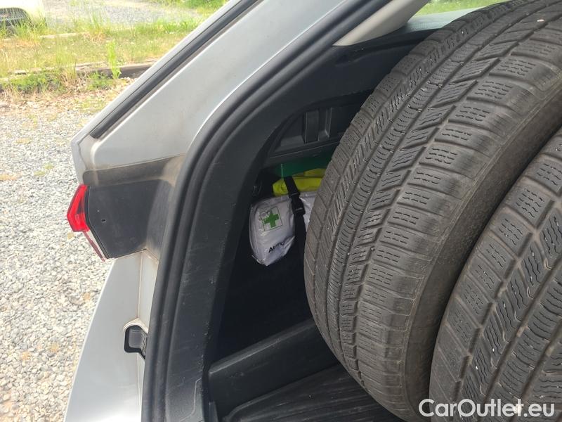 Skoda  Octavia  Combi (NX3)(2020) Oct.Combi 2.0TDI 85 Ambition #19