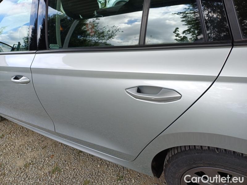  Skoda  Octavia  Combi (NX3)(2020) Oct.Combi 2.0TDI 85 Ambition #4