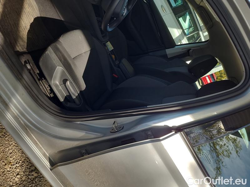  Skoda  Octavia  Combi (NX3)(2020) Oct.Combi 2.0TDI 85 Ambition #14