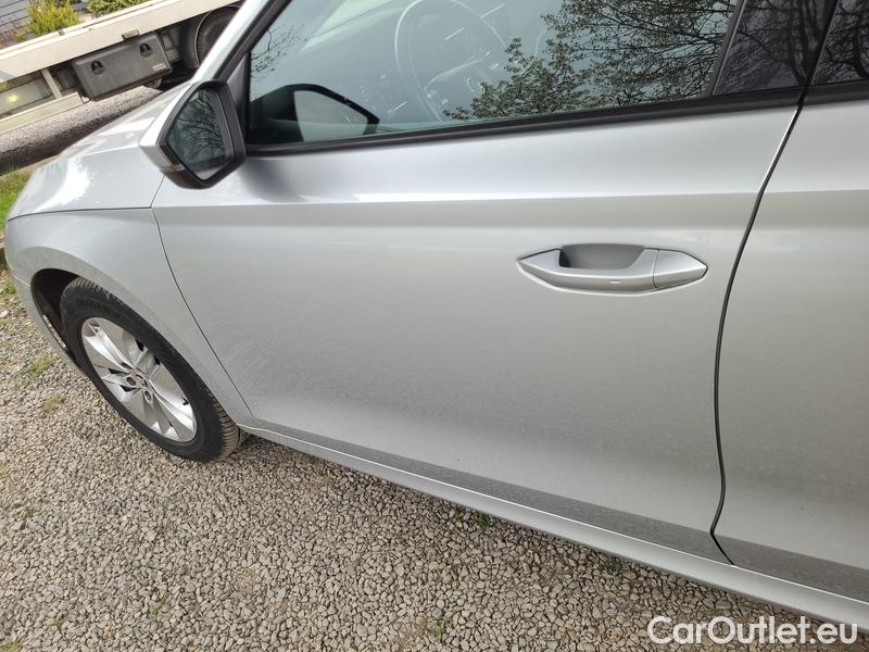  Skoda  Octavia  Combi (NX3)(2020) Oct.Combi 2.0TDI 85 Ambition #5
