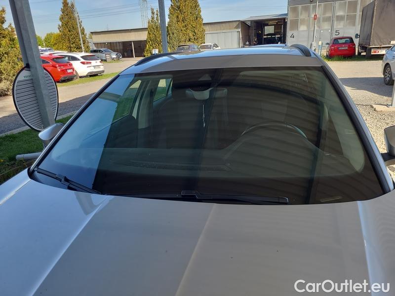  Skoda  Octavia  Combi (NX3)(2020) Oct.Combi 2.0TDI 85 Ambition #1