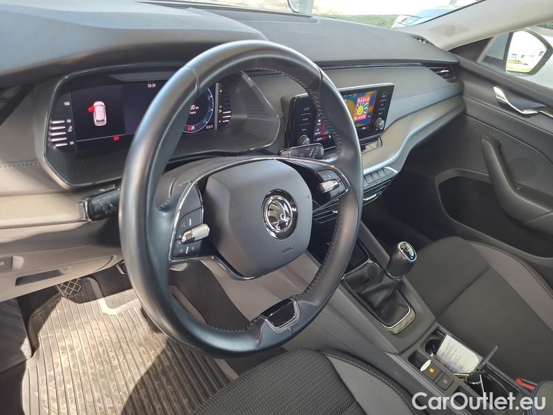  Skoda  Octavia  Combi (NX3)(2020) Oct.Combi 2.0TDI 85 Ambition #6