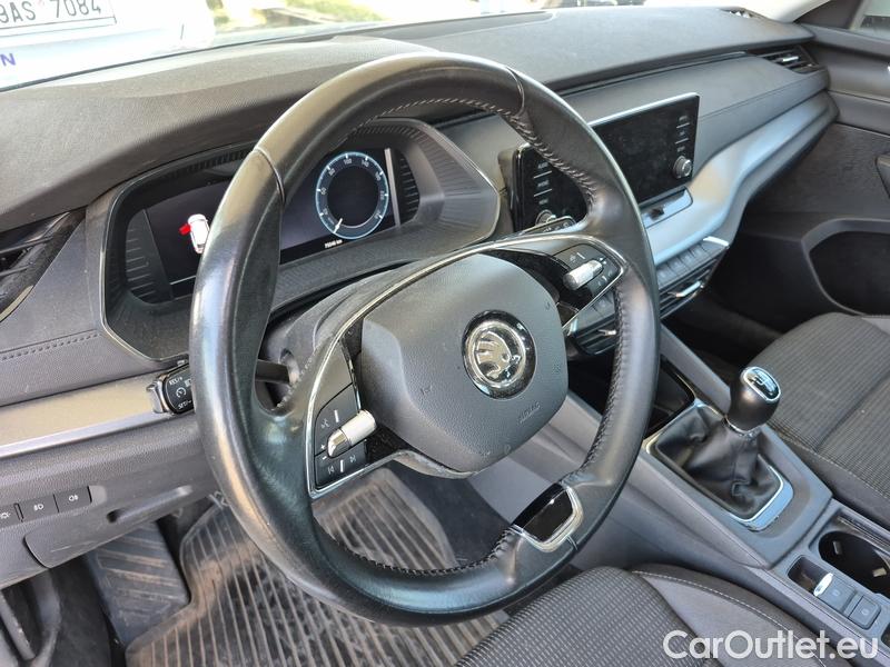  Skoda  Octavia  Combi (NX3)(2020) Oct.Combi 2.0TDI 85 Ambition #6