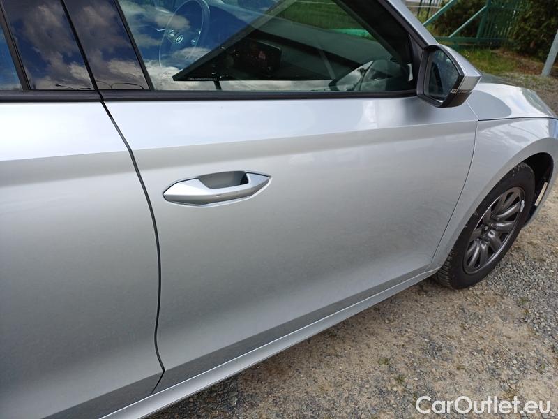  Skoda  Octavia  Combi (NX3)(2020) Oct.Combi 2.0TDI 85 Ambition #14