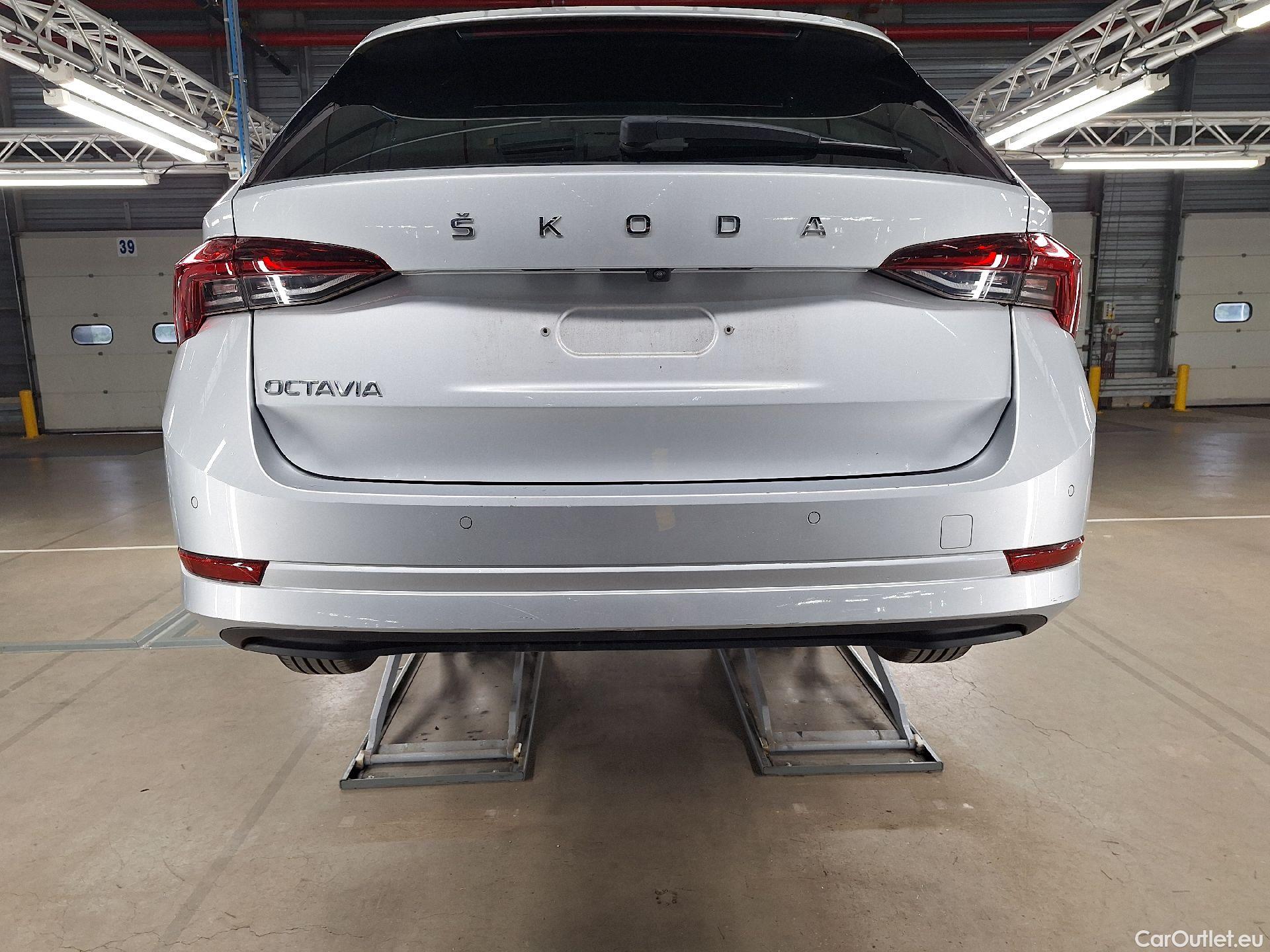  Skoda  Octavia Skoda,  Combi '20, Skoda  Combi 2.0 CRTDI 110kW DSG7 Clever 5d #17