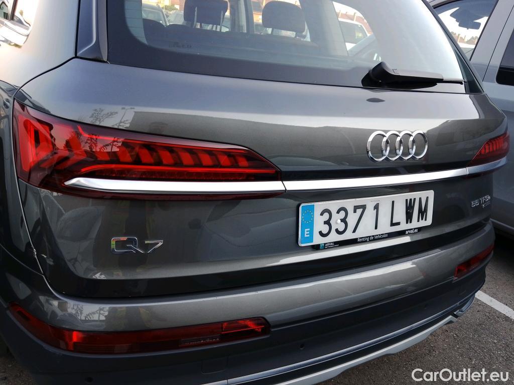  Audi  Q7 AUDI  / 2019 / 5P / todoterreno 55 TFSIe 280kW (381CV) quattro tiptronic #1