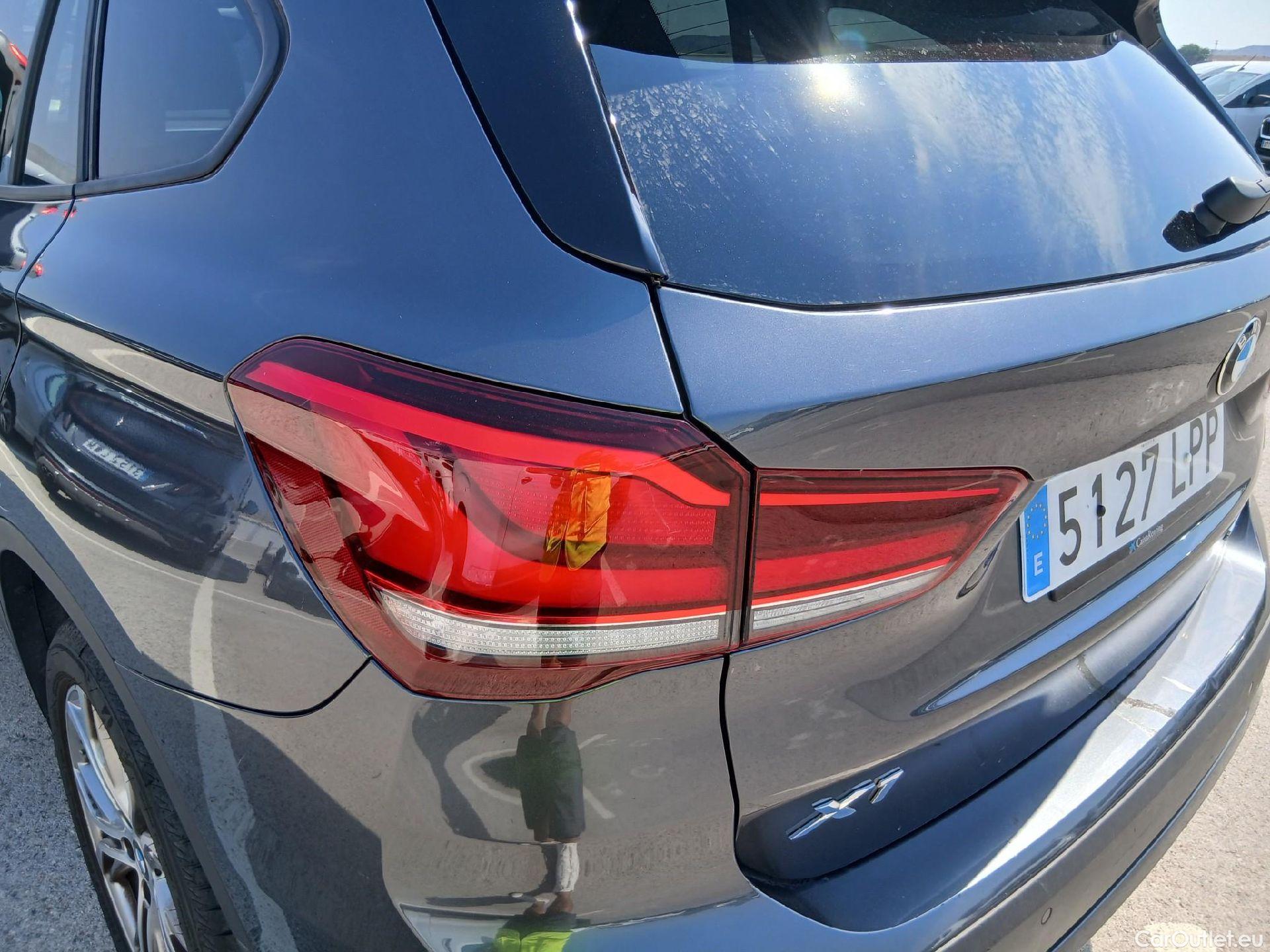  Bmw  X1 BMW  sDrive18i (CX2) #26