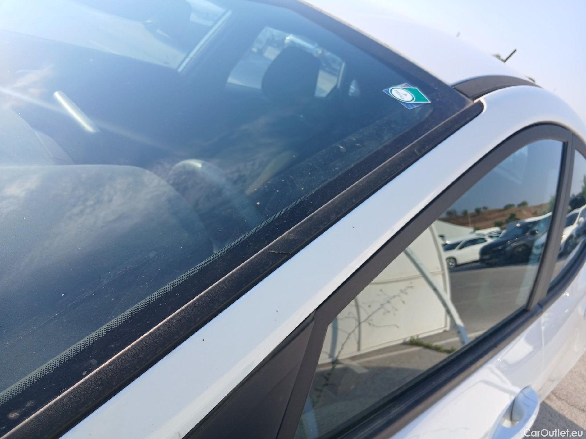  Ford  Puma FORD  / 2019 / 5P / todoterreno 1.0 EcoBoost 125cv ST-Line MHEV #58