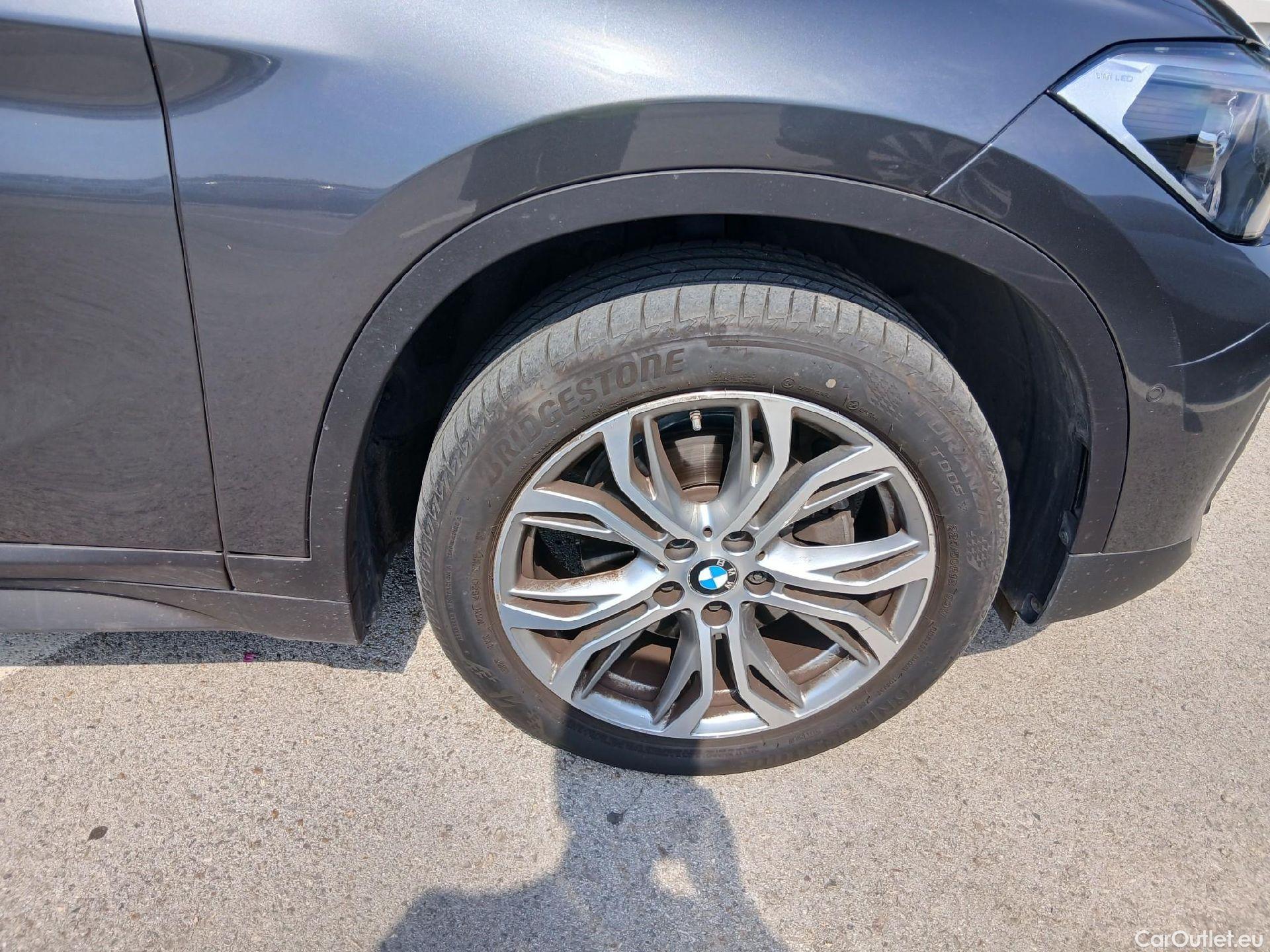 Bmw  X1 BMW  sDrive18i (CX2) #50