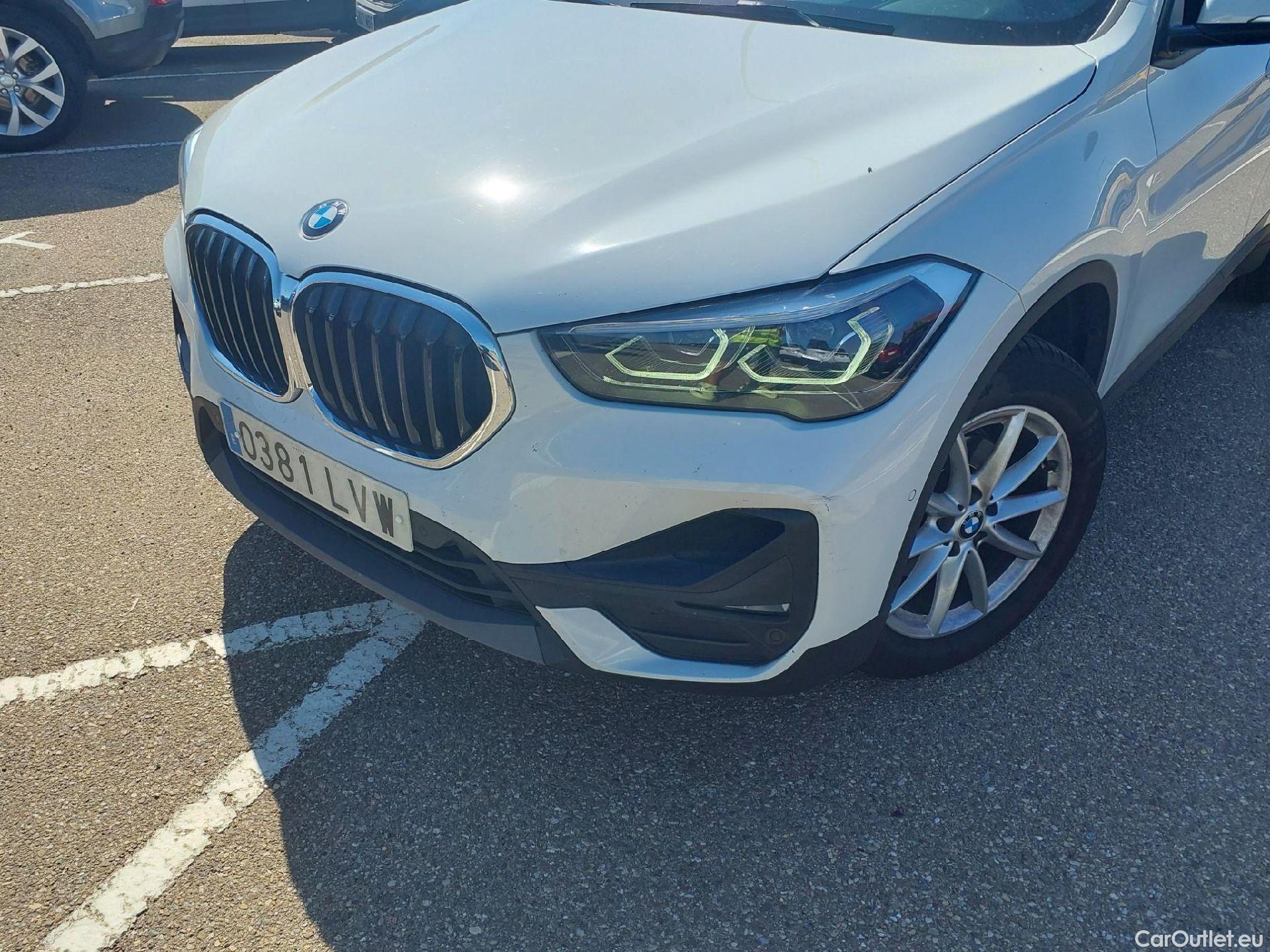  Bmw  X1 BMW  / 2019 / 5P / todoterreno sDrive16d Business #16