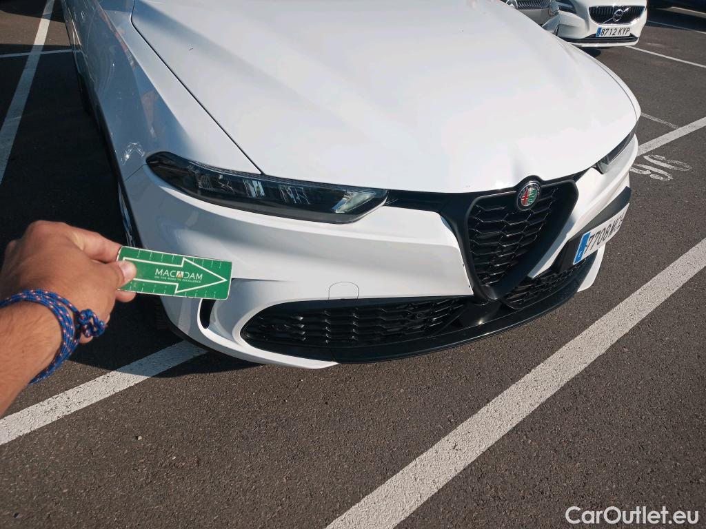  Alfa Romeo  TONALE Alfa Romeo  / 2022 / 5P / todoterreno 1.5 MHEV GASOLINA 130 CV SPRINT FWD #11