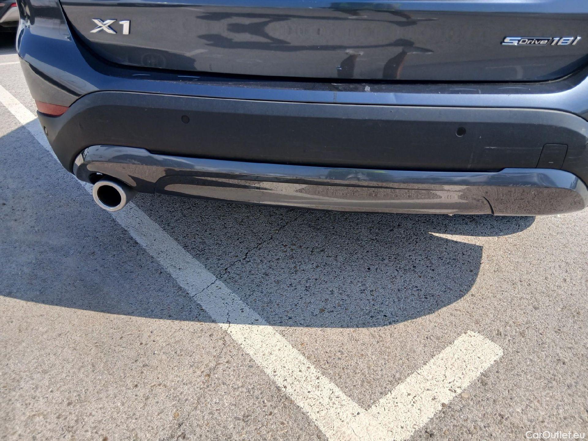  Bmw  X1 BMW  sDrive18i (CX2) #32
