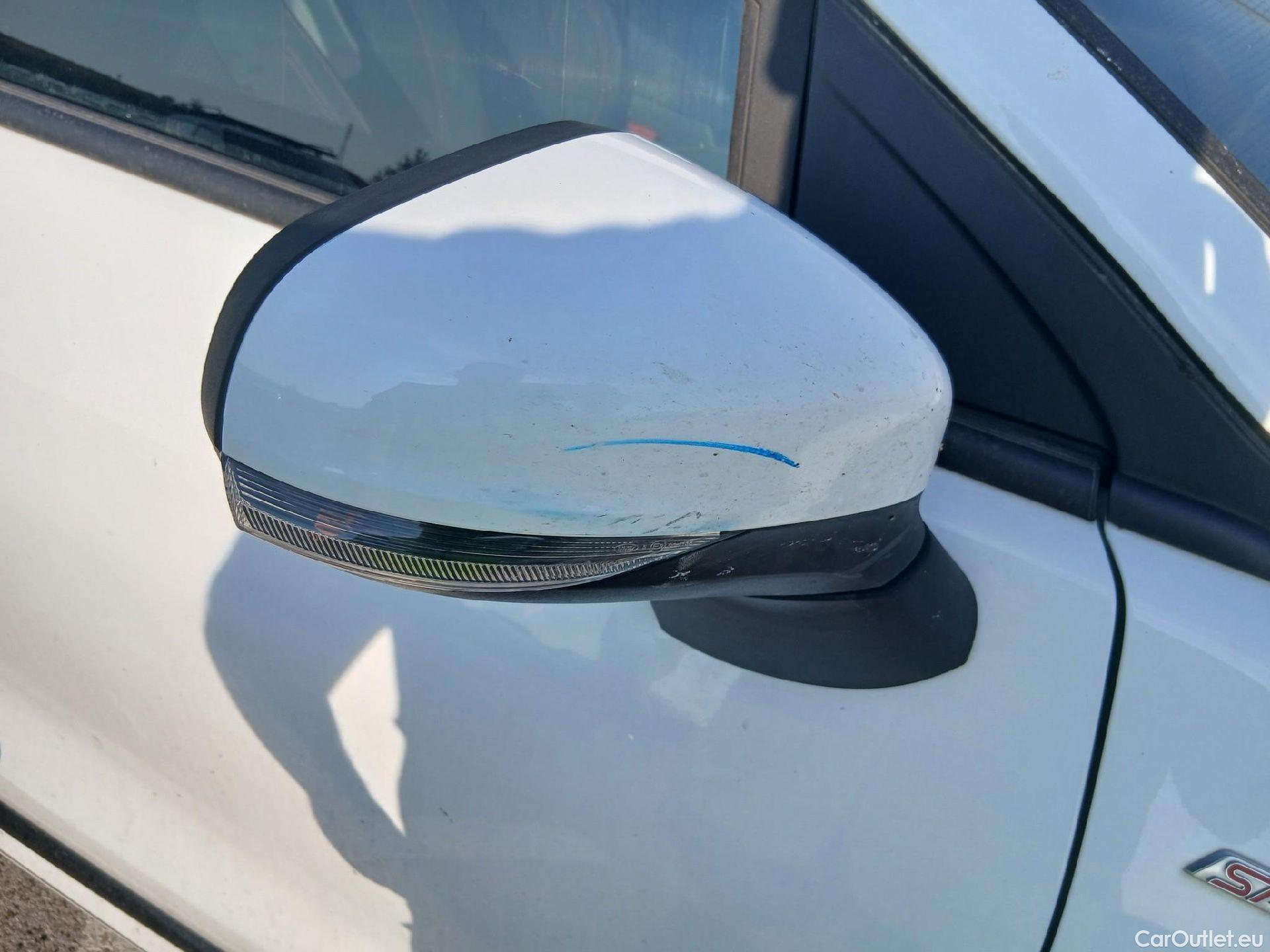  Ford  Puma FORD  / 2019 / 5P / todoterreno 1.0 EcoBoost 125cv ST-Line MHEV #47