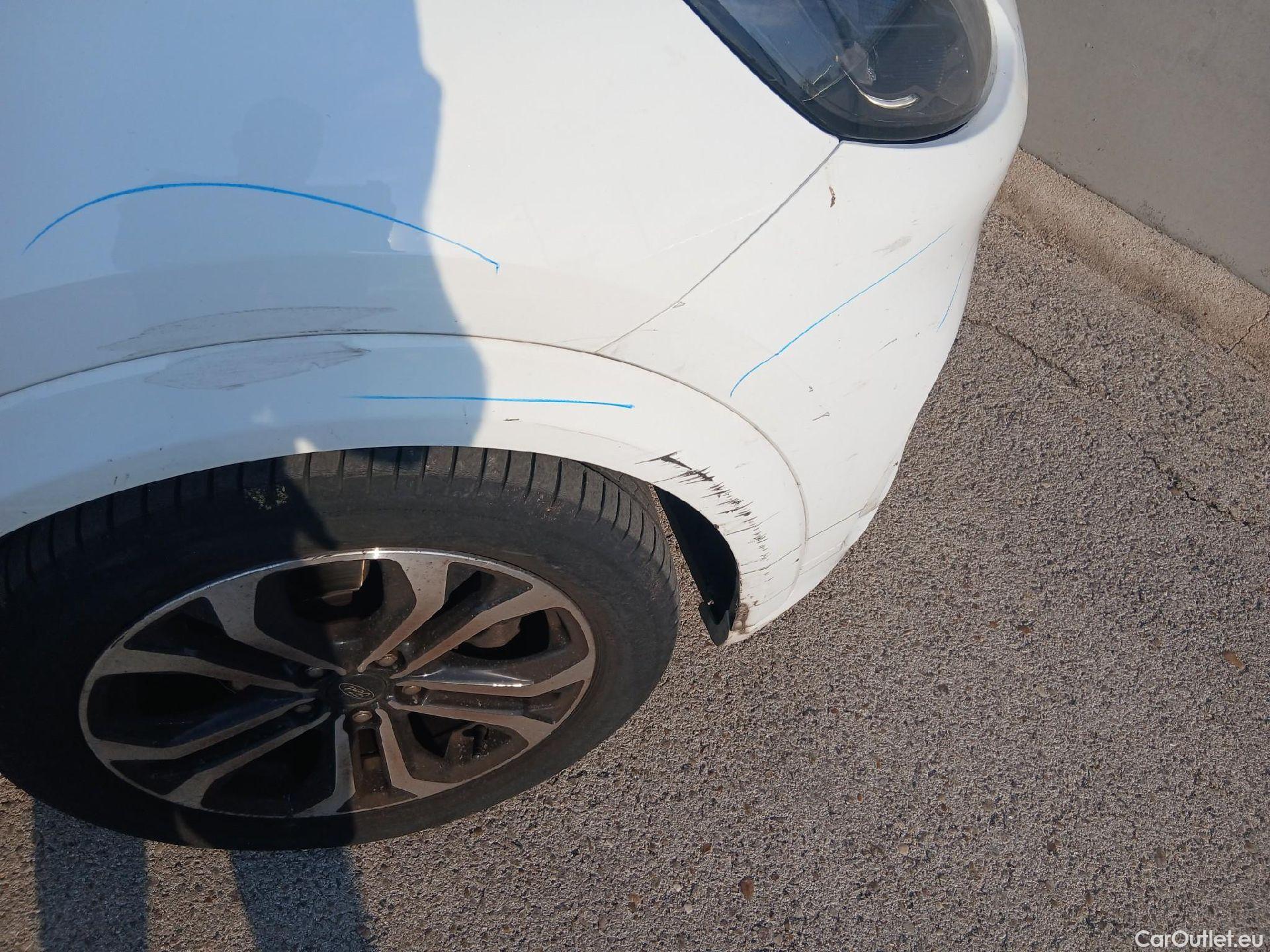  Ford  Puma FORD  / 2019 / 5P / todoterreno 1.0 EcoBoost 125cv ST-Line MHEV #51