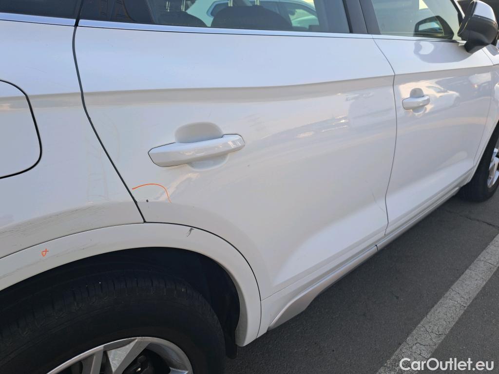  Audi  Q5 AUDI  / 2020 / 5P / todoterreno Advanced 35 TDI 120kW S tronic (AC2) #5