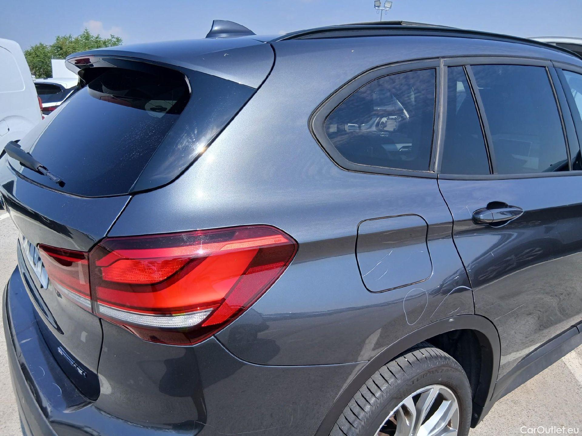  Bmw  X1 BMW  sDrive18i (CX2) #40