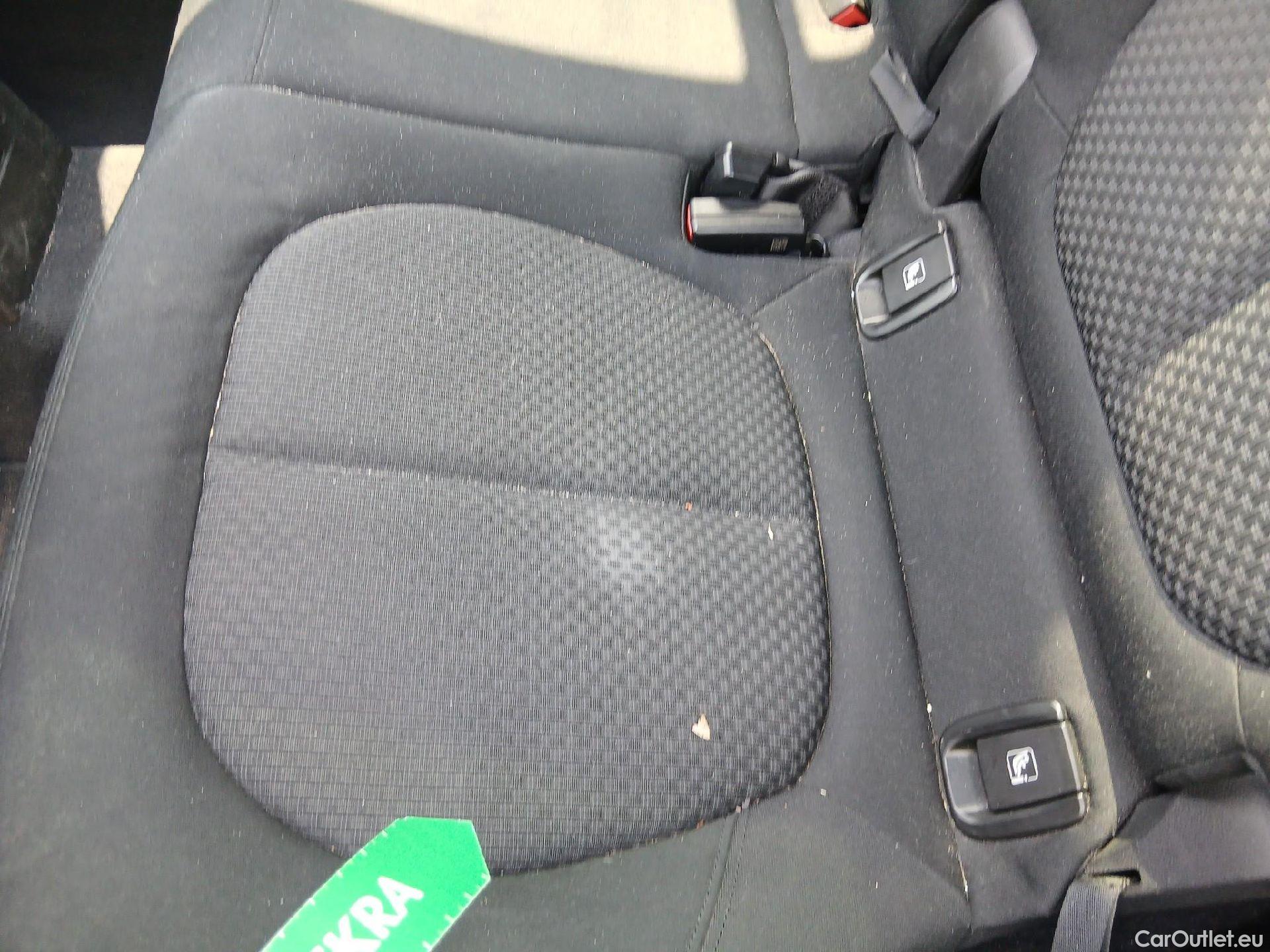  Bmw  X1 BMW  sDrive18i (CX2) #20