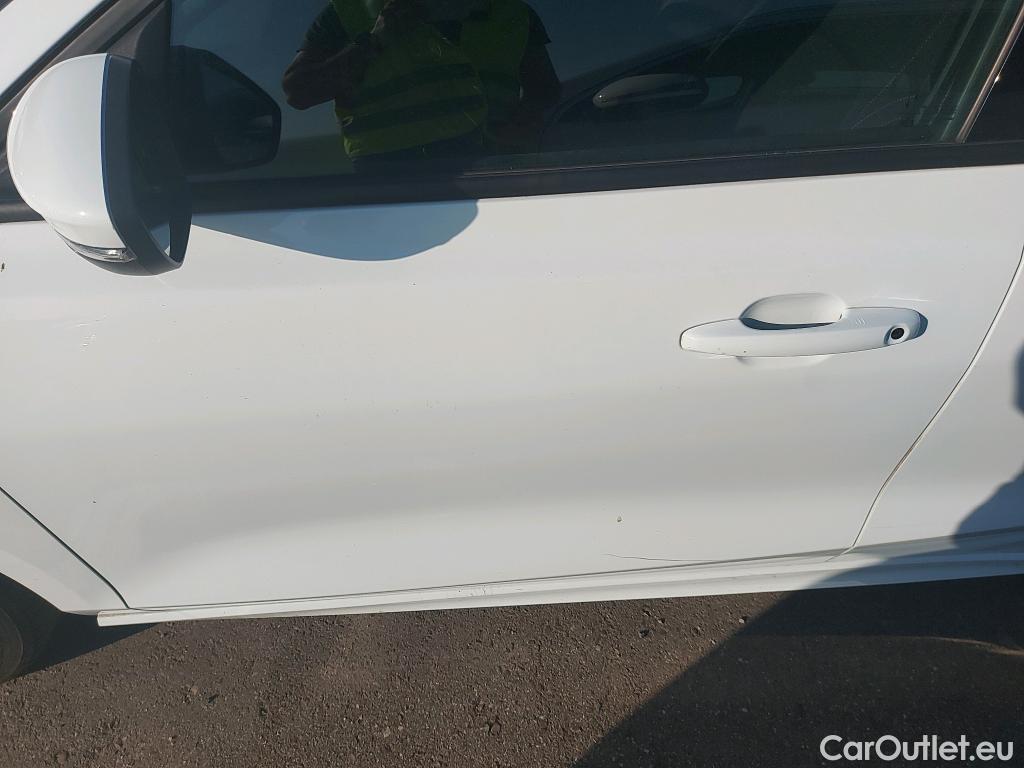  Ford  Focus FORD  / 2018 / 5P / berlina con portón 1.0 Ecoboost MHEV 92kW ST-Line #23