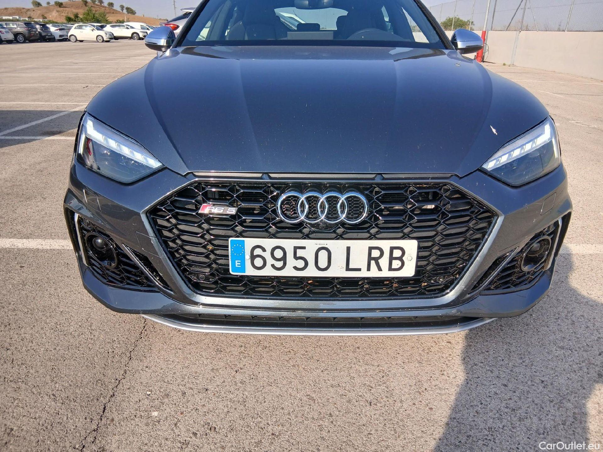  Audi  A5 Sportback AUDI A5 / 2019 / 5P / berlina con portón RS 5 2.9 TFSI quattro Sportback #4