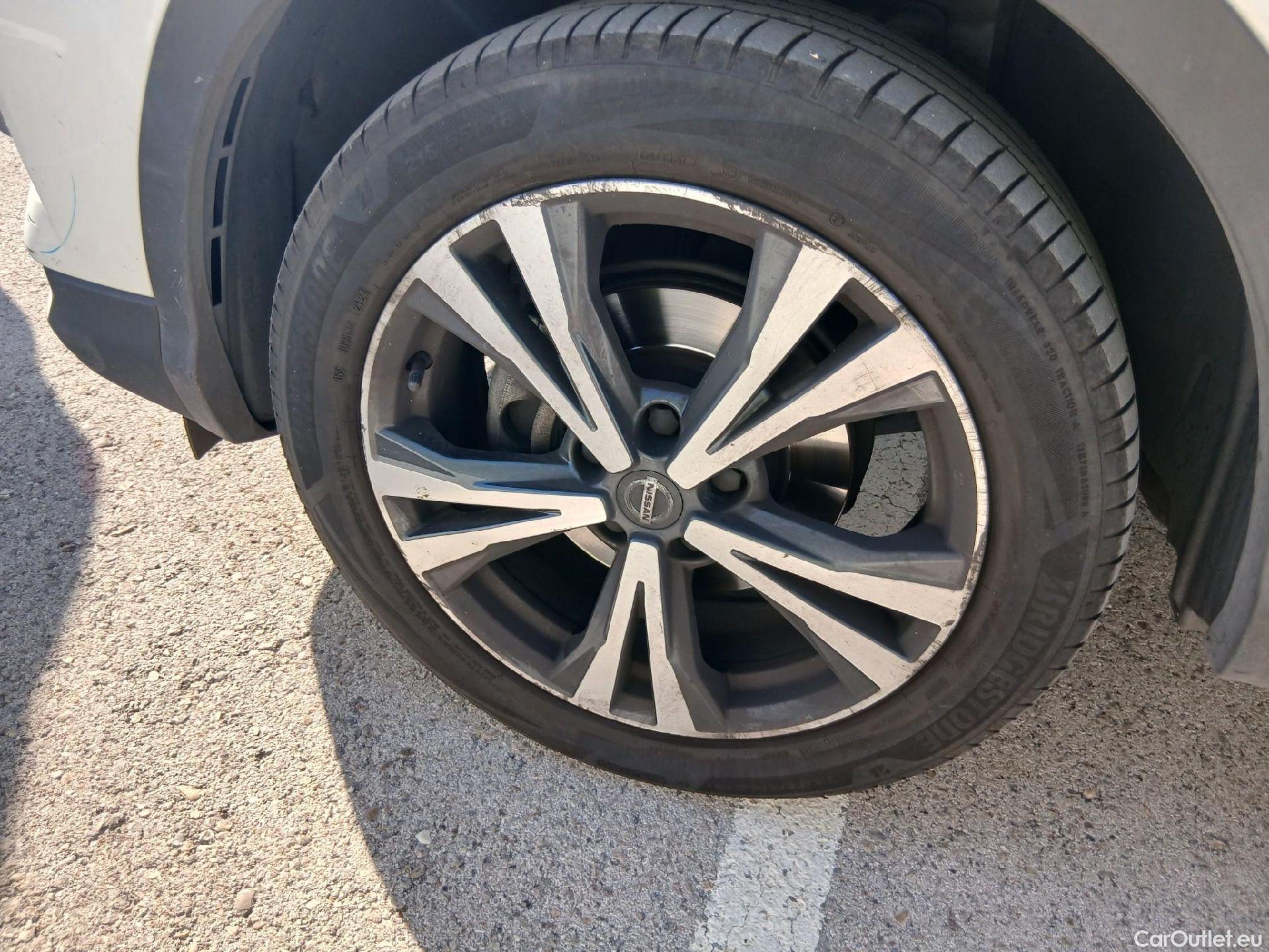  Nissan  Qashqai NISSAN  / 2017 / 5P / todoterreno DIG-T 103 kW (140 CV) E6D N-CONNECTA #15