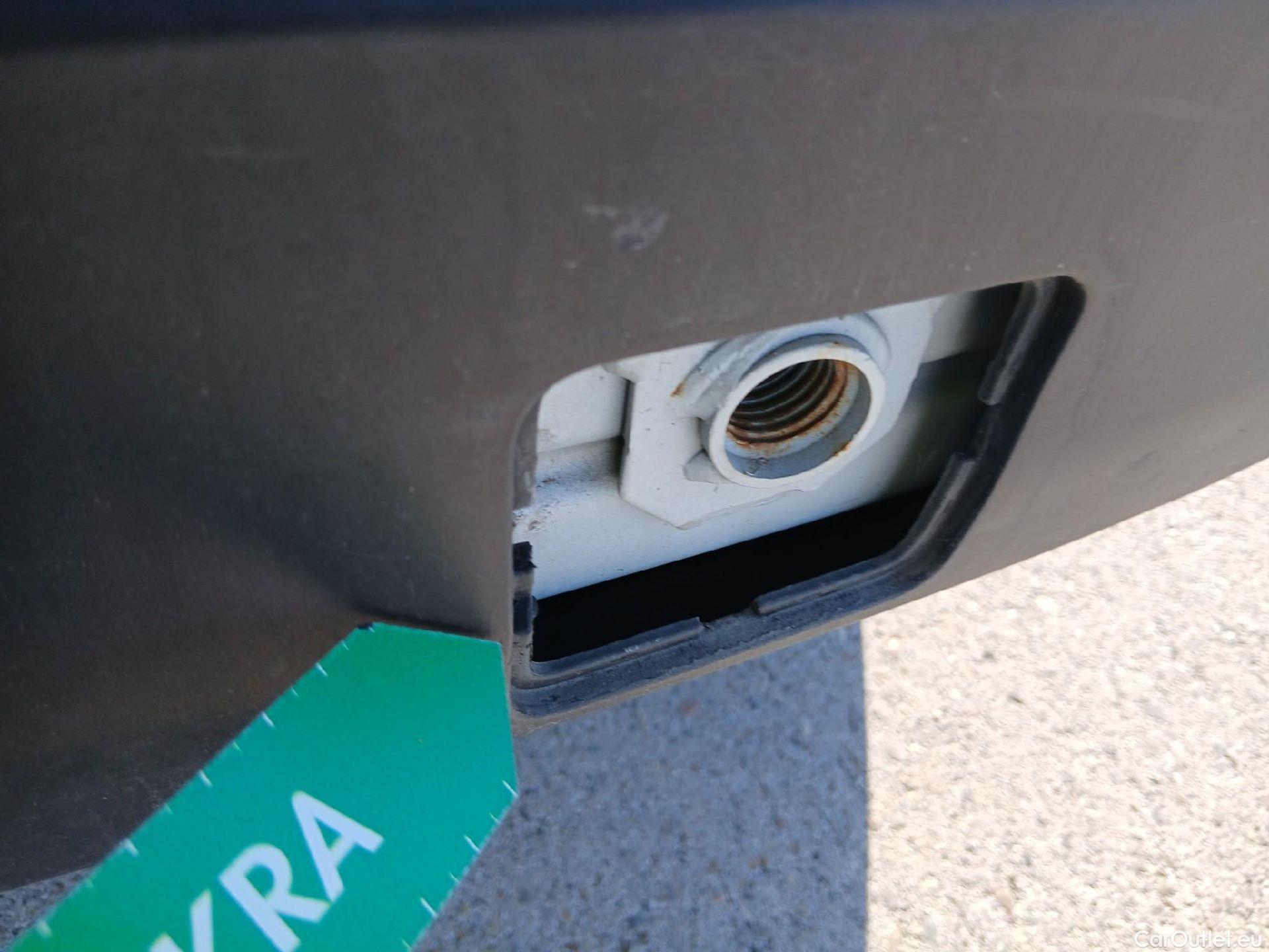  Nissan  Qashqai NISSAN  / 2017 / 5P / todoterreno DIG-T 103 kW (140 CV) E6D N-CONNECTA #29