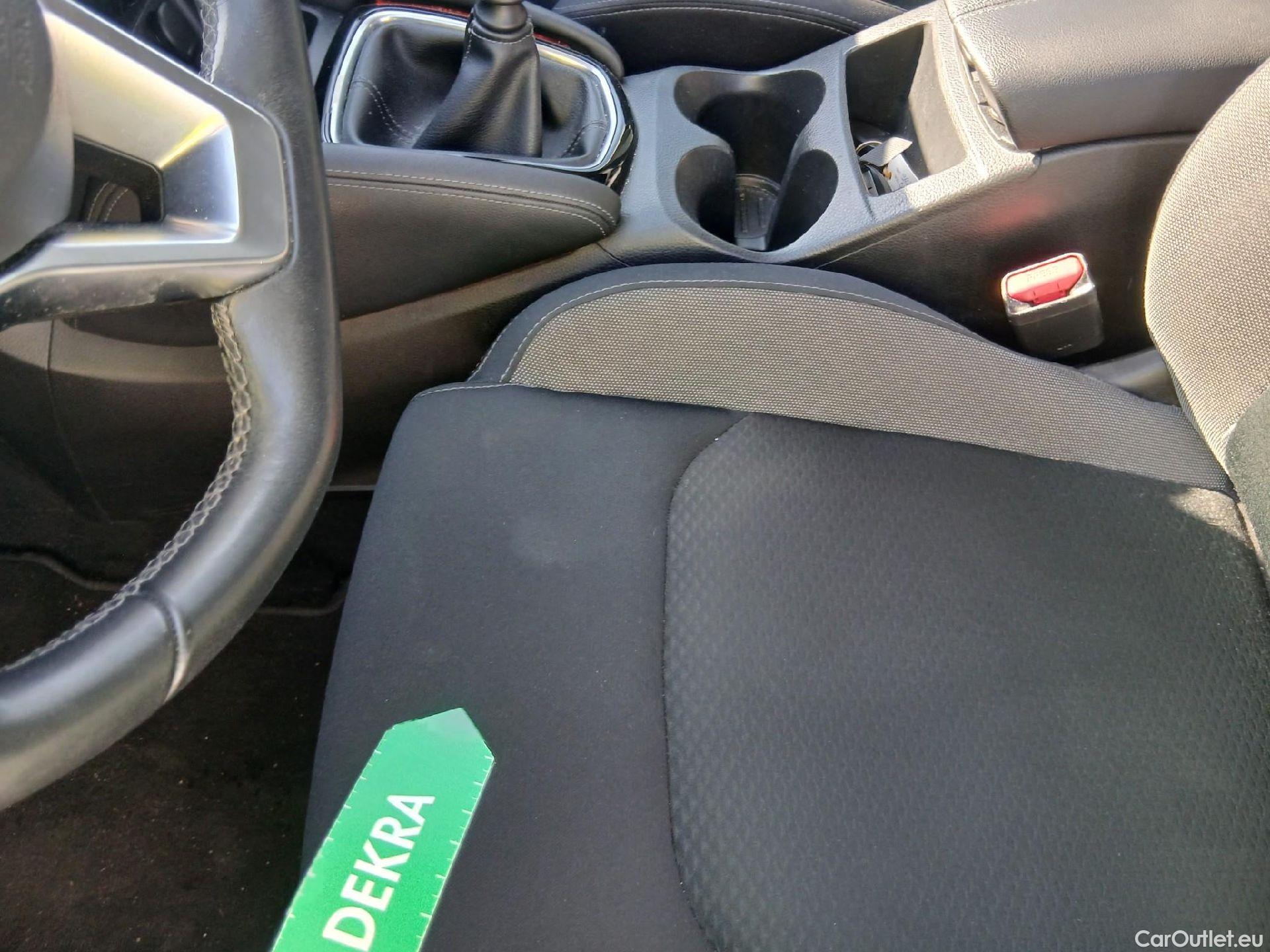  Nissan  Qashqai NISSAN  / 2017 / 5P / todoterreno DIG-T 103 kW (140 CV) E6D N-CONNECTA #25