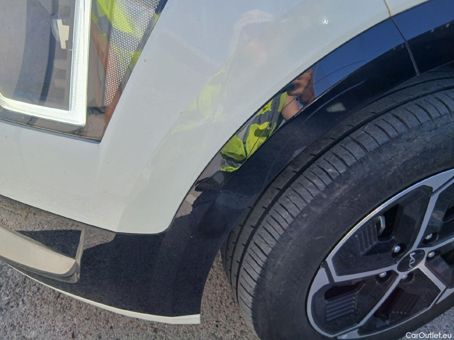  KIA  Niro KIA  / 2022 / 5P / crossover 1.6 GDi HEV 104kW (141CV) Drive #5