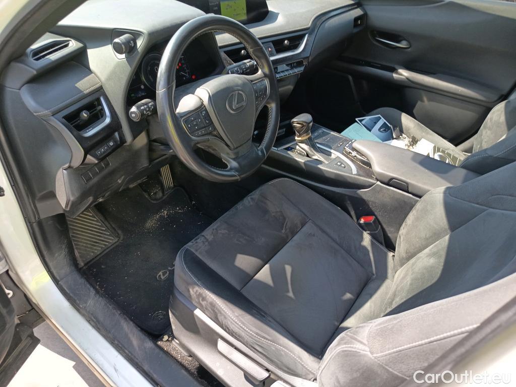  Lexus  UX LEXUS  / 2018 / 5P / todoterreno 2.0 250h Business Navigation #15