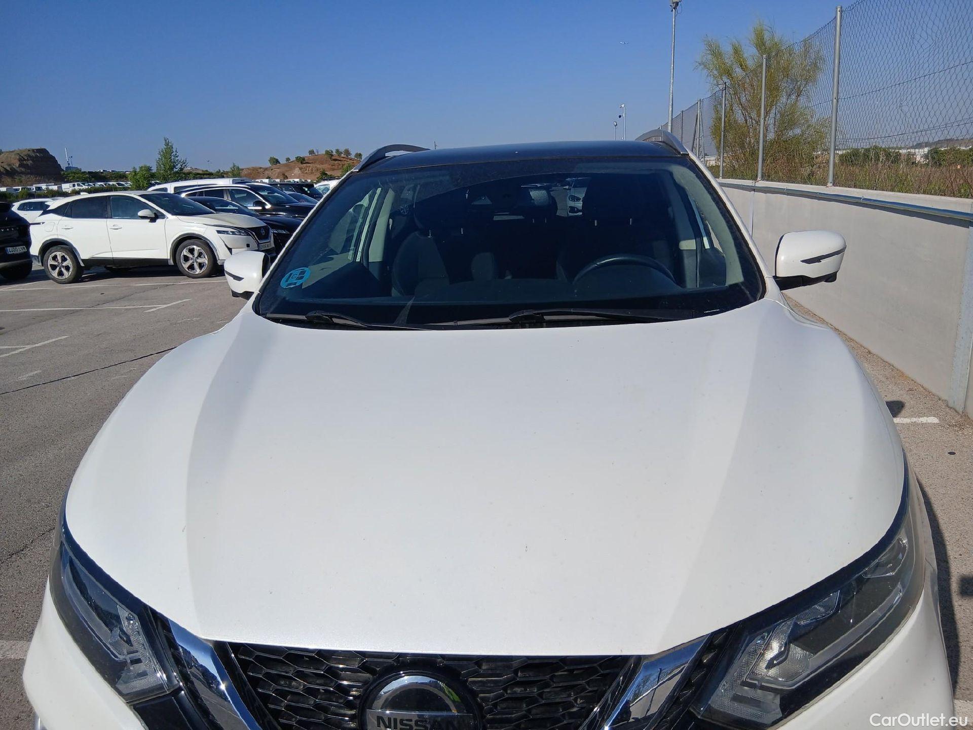  Nissan  Qashqai NISSAN  / 2017 / 5P / todoterreno DIG-T 103 kW (140 CV) E6D N-CONNECTA #2
