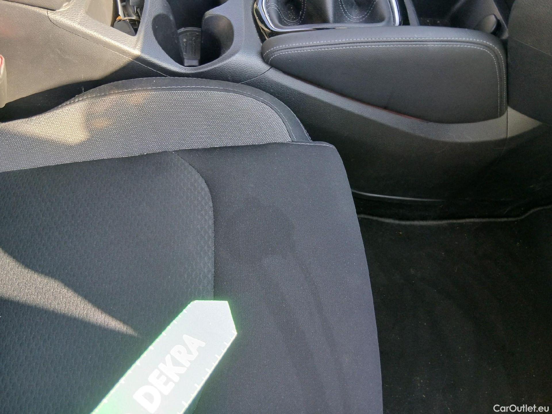  Nissan  Qashqai NISSAN  / 2017 / 5P / todoterreno DIG-T 103 kW (140 CV) E6D N-CONNECTA #22