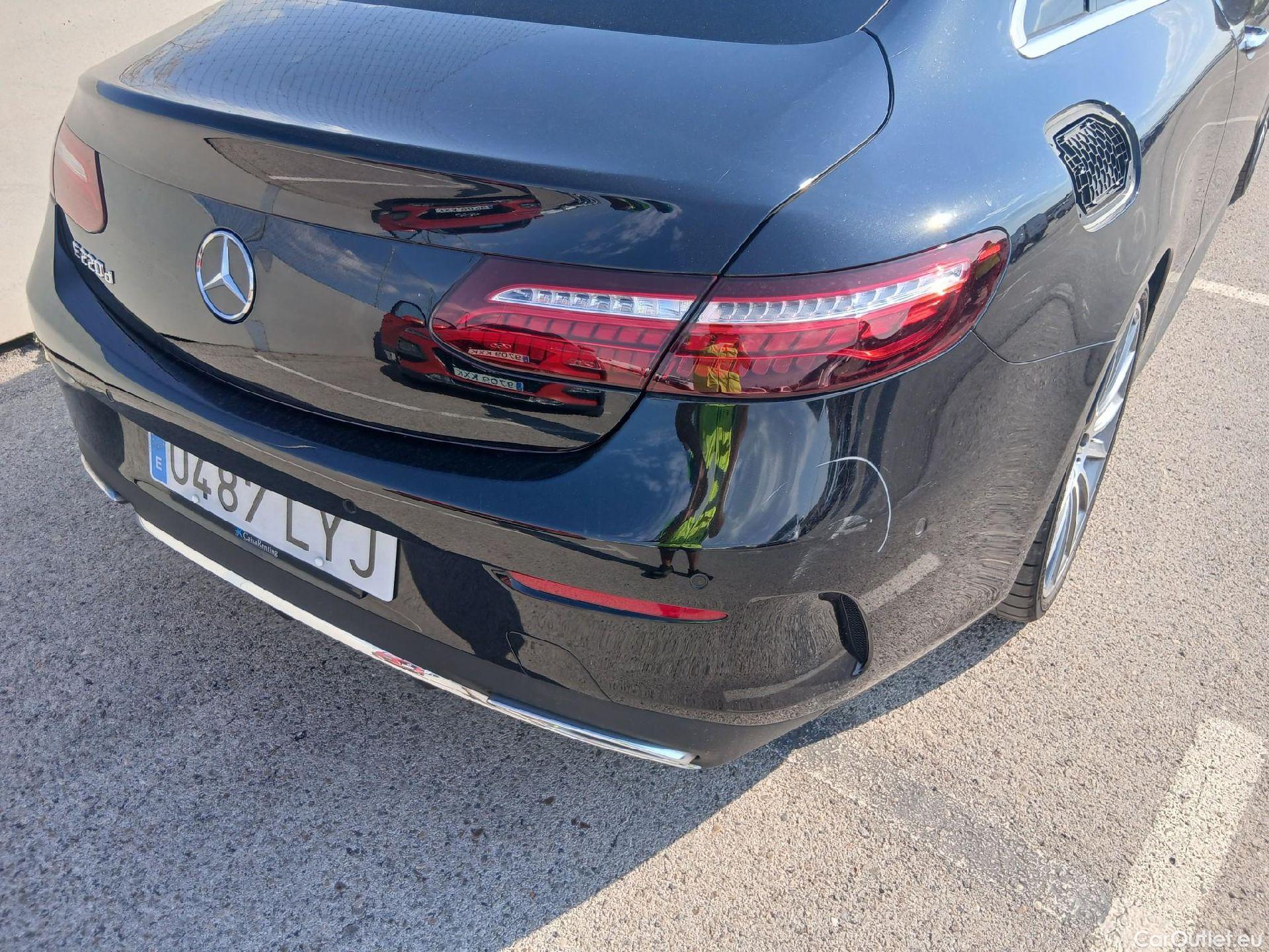  Mercedes  E-Klasse MERCEDES-BENZ Clase E / 2020 / 2P / coupé Coupé E 220 d #28