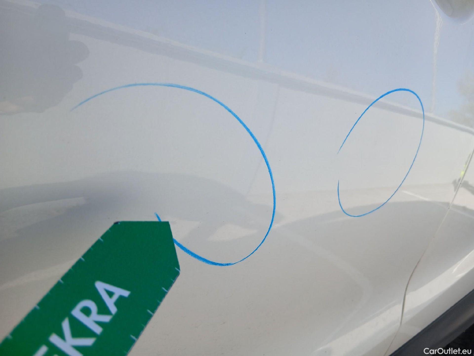  Nissan  Qashqai NISSAN  / 2017 / 5P / todoterreno DIG-T 103 kW (140 CV) E6D N-CONNECTA #18