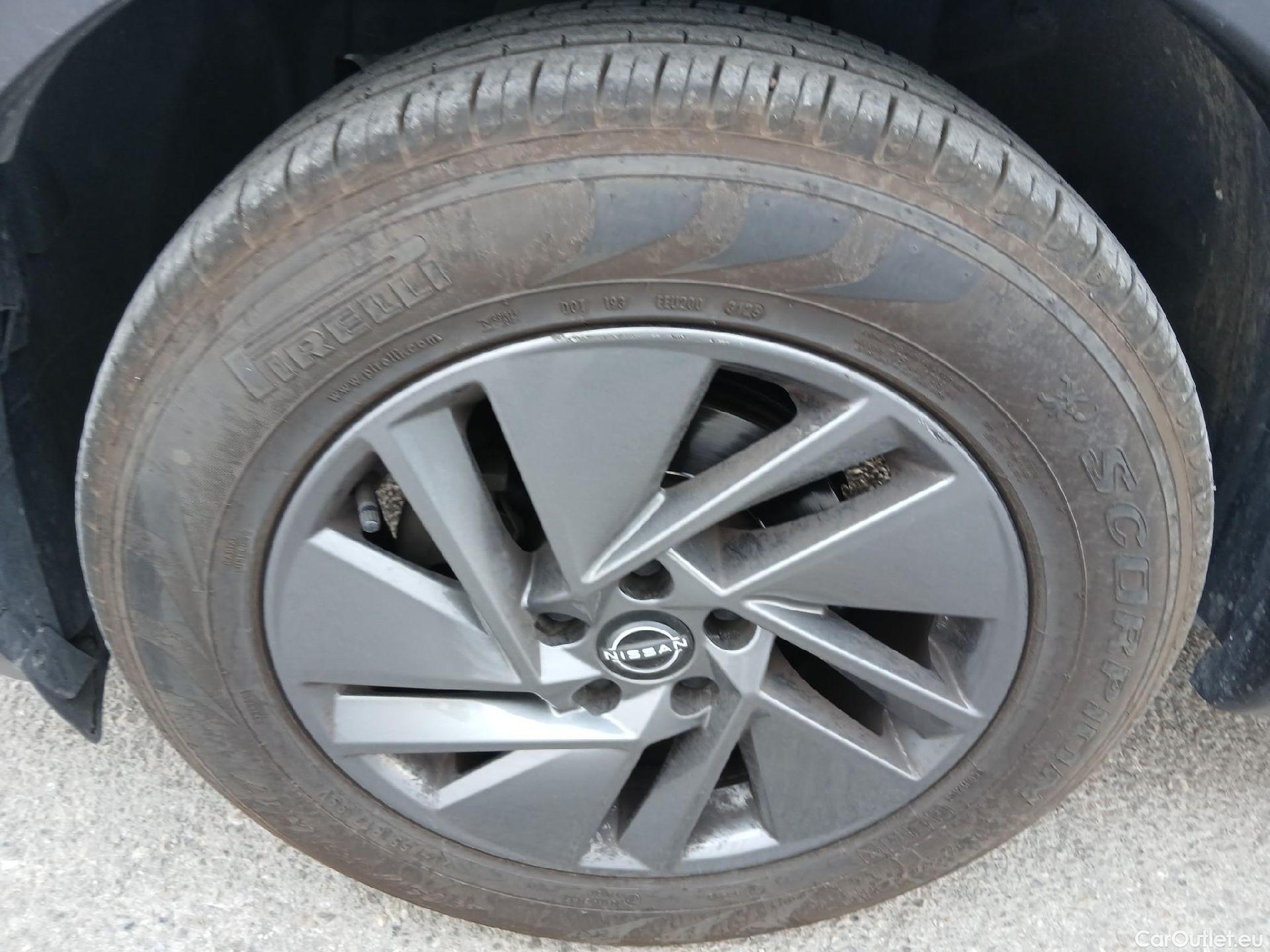  Nissan  Qashqai NISSAN  / 2021 / 5P / todoterreno DIG-T 116kW (158CV) mHEV Xtronic Acenta (AC8) #8
