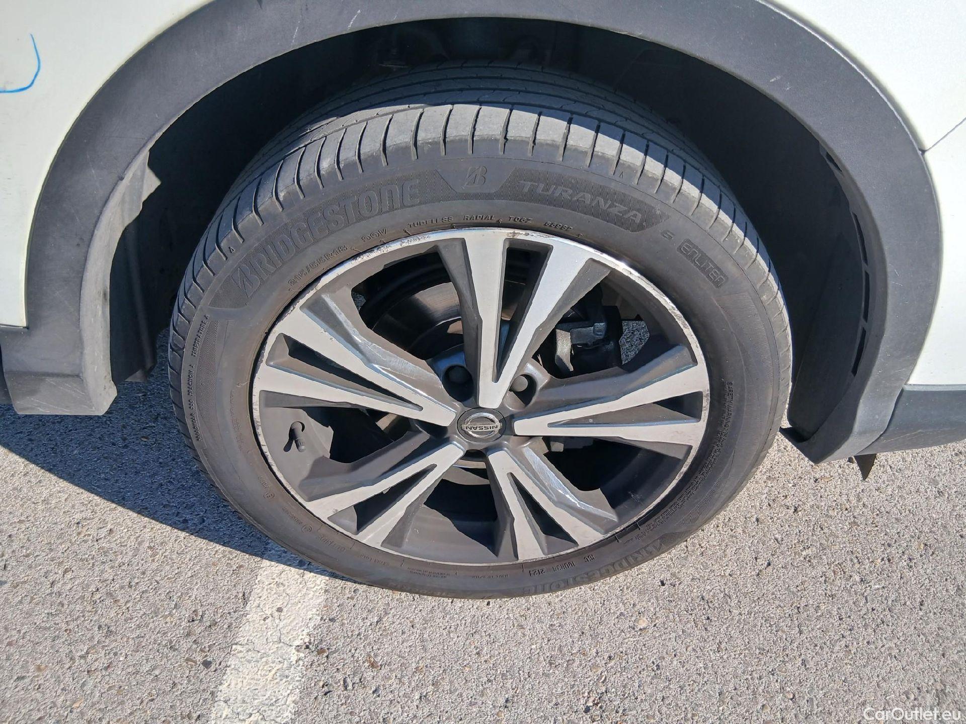  Nissan  Qashqai NISSAN  / 2017 / 5P / todoterreno DIG-T 103 kW (140 CV) E6D N-CONNECTA #44