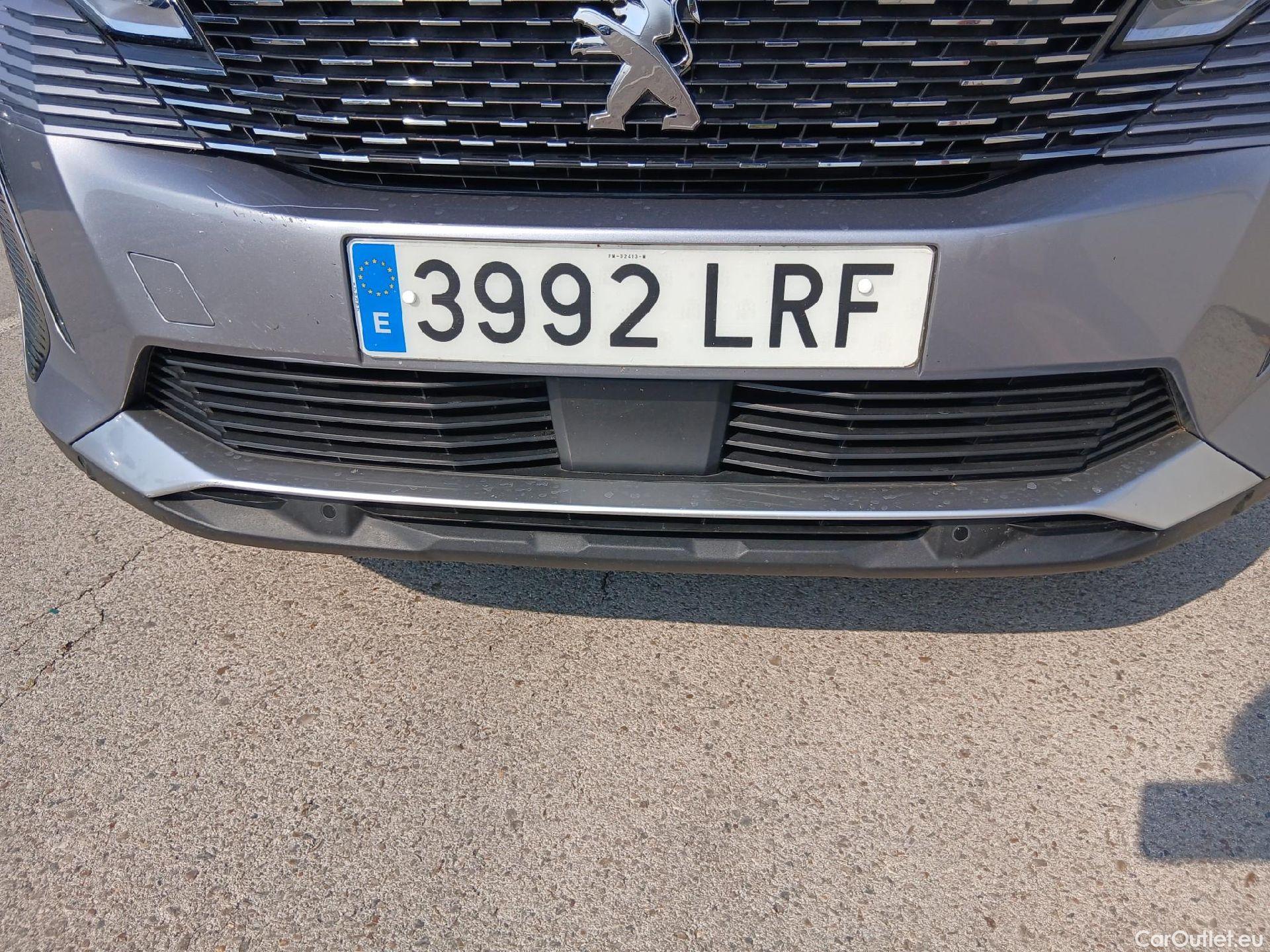  Peugeot  5008 PEUGEOT  / 2020 / 5P / todoterreno 1.5 BlueHDi 96kW S&S Active Pack EAT8 #7