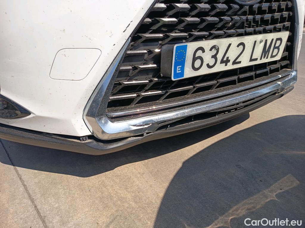  Lexus  UX LEXUS  / 2018 / 5P / todoterreno 2.0 250h Business Navigation #1